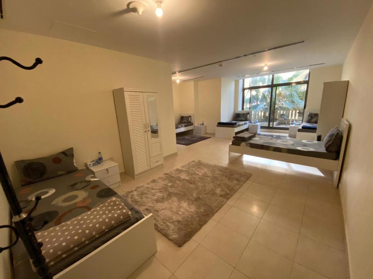 Alexandrina Hostel Ντουμπάι Εξωτερικό φωτογραφία