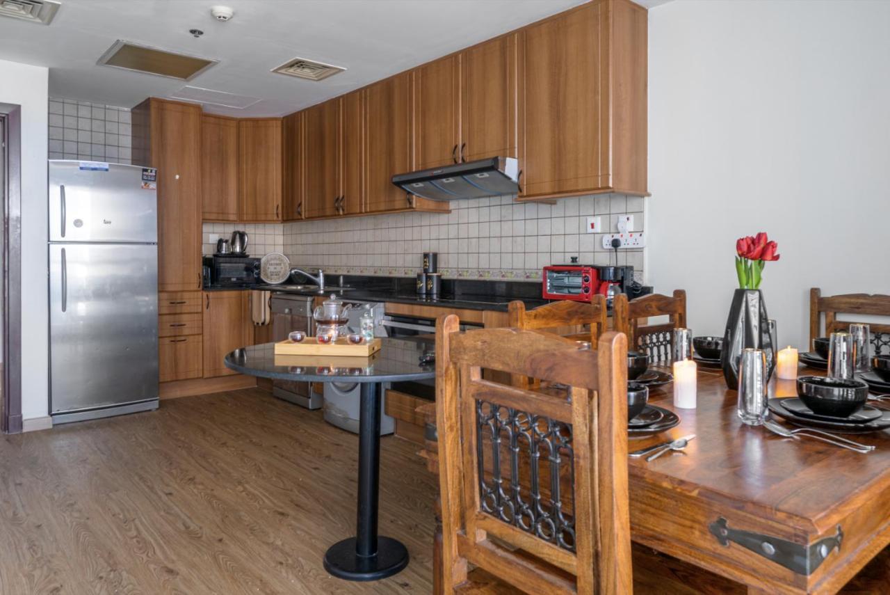 Alexandrina Hostel Ντουμπάι Εξωτερικό φωτογραφία